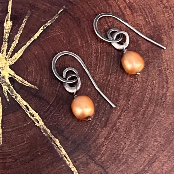 Silpada Copper Pearl Earrings in Sterling silver jewelry W1431 Retired - Picture 6 of 10